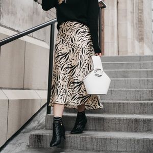 NWT H&M Silky Print Midi Skirt